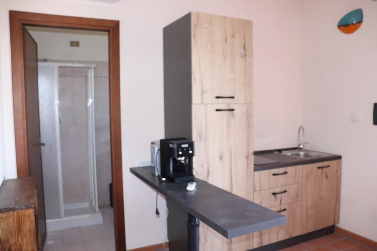 B&B Casale Roshlee Gualdo Cattaneo Exterior photo